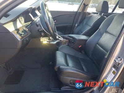 Zdjęcie 7 z 12 samochodu: 2006 BMW 530 XI VIN:WBANF73576CU20699 - miniatura