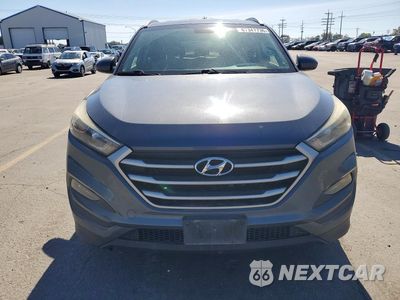 Piąte zdjęcie samochodu w środku: 2018 HYUNDAI TUCSON SEL VIN:KM8J3CA49JU656654 - miniatura
