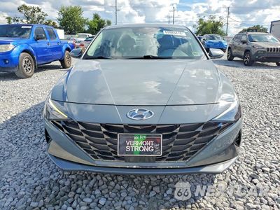 Piąte zdjęcie samochodu w środku: 2022 HYUNDAI ELANTRA LIMITED VIN:KMHLN4AJXNU032334 - miniatura