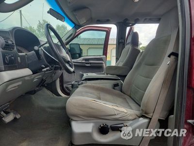 Zdjęcie 7 z 12 samochodu: 2006 FORD F250 SUPER DUTY VIN:1FTSW21P16EB87033 - miniatura