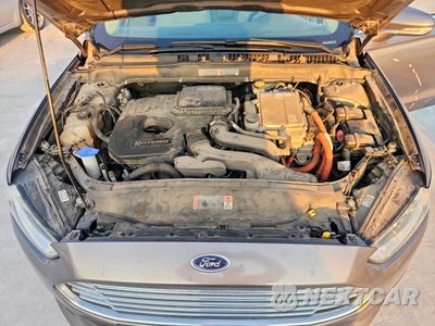 Zdjęcie 11 z 12 samochodu: 2014 FORD FUSION SE HYBRID VIN:3FA6P0LU7ER283854 - miniatura