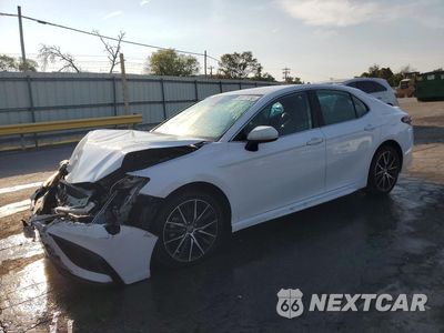 2021 TOYOTA CAMRY SE 4T1G11AK1MU601039 - główne zdjęcie licytacji z USA - miniatura