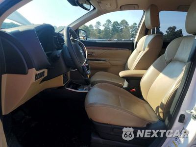 Zdjęcie 7 z 13 samochodu: 2020 MITSUBISHI OUTLANDER SE VIN:JA4AD3A37LZ007525 - miniatura