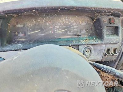 Zdjęcie 9 z 11 samochodu: 1993 TOYOTA T100 VIN:JT4VD10A9P0001554 - miniatura