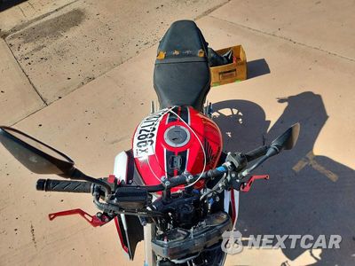 Piąte zdjęcie samochodu w środku: 2018 HONDA CB650 FA VIN:MLHRC7553J5000071 - miniatura