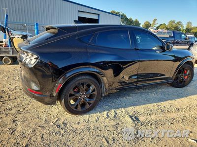 Trzecie zdjęcie samochodu z tyłu: 2023 FORD MUSTANG MACH-E PREMIUM VIN:3FMTK3R41PMB10184 - miniatura