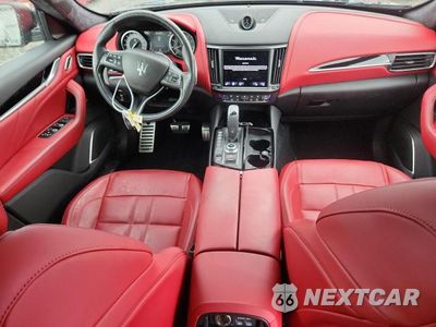 Zdjęcie 8 z 13 samochodu: 2022 MASERATI LEVANTE BASE VIN:ZN661XUA4NX384719 - miniatura