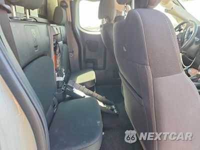 Zdjęcie 10 z 13 samochodu: 2025 NISSAN FRONTIER SV VIN:1N6ED1CM6SN631224 - miniatura