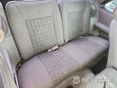 Zdjęcie 10 z 12 samochodu: 1989 FORD MUSTANG GT VIN:1FABP42E1KF307221 - miniatura