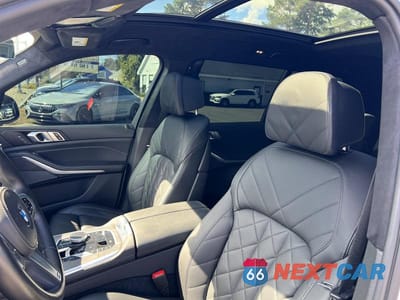 Zdjęcie 11 z 11 samochodu: 2023 BMW X7 XDRIVE40I VIN:5UX23EM05P9P84249 - miniatura