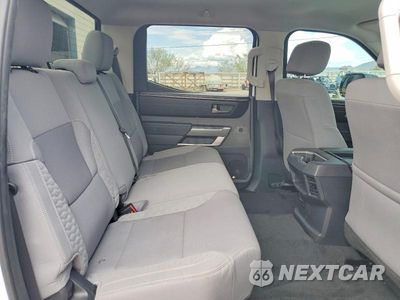 Zdjęcie 10 z 12 samochodu: 2024 TOYOTA TUNDRA SR5 VIN:5TFLA5DBXRX188517 - miniatura