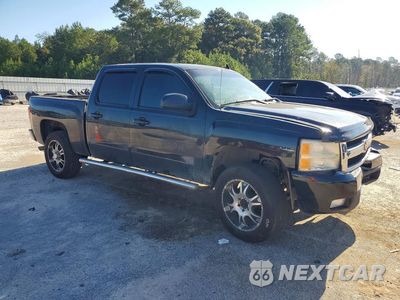Czwarte zdjęcie samochodu z boku: 2010 CHEVROLET SILVERADO C1500 LTZ VIN:3GCRCTE0XAG190881 - miniatura