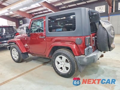 Drugie zdjęcie samochodu z przodu: 2008 JEEP WRANGLER SAHARA VIN:1J4FA541X8L512781 - miniatura