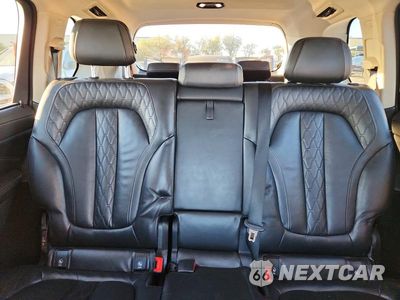 Zdjęcie 10 z 14 samochodu: 2019 BMW X7 XDRIVE40I VIN:5UXCW2C56KL085795 - miniatura