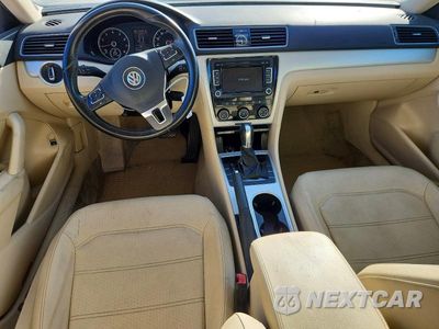 Zdjęcie 8 z 13 samochodu: 2013 VOLKSWAGEN PASSAT SE VIN:1VWBH7A37DC133973 - miniatura