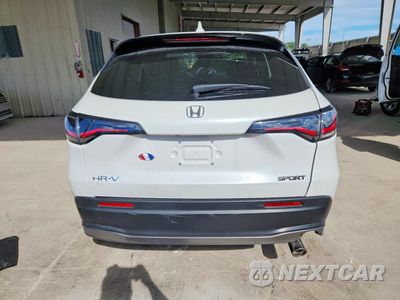 Zdjęcie 6 z 13 samochodu: 2025 HONDA HR-V SPORT VIN:3CZRZ1H52SM701068 - miniatura