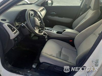 Zdjęcie 7 z 13 samochodu: 2022 HONDA HR-V EX VIN:3CZRU6H5XNM746503 - miniatura