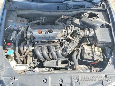 Zdjęcie 11 z 12 samochodu: 2011 HONDA ACCORD LXP VIN:1HGCP2F48BA124935 - miniatura
