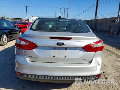 Zdjęcie 7 z 13 samochodu: 2014 FORD FOCUS SE VIN:1FADP3F29EL144309 - miniatura