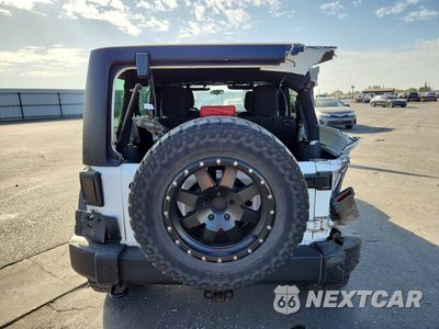 Zdjęcie 6 z 13 samochodu: 2017 JEEP WRANGLER UNLIMITED SPORT VIN:1C4BJWDG3HL709421 - miniatura