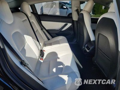 Zdjęcie 10 z 12 samochodu: 2018 TESLA MODEL 3 VIN:5YJ3E1EB2JF147809 - miniatura