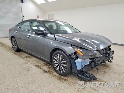 Czwarte zdjęcie samochodu z boku: 2024 NISSAN ALTIMA SV VIN:1N4BL4DV9RN435053 - miniatura