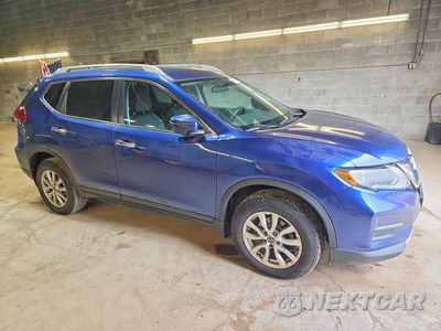 Czwarte zdjęcie samochodu z boku: 2020 NISSAN ROGUE S VIN:5N1AT2MV0LC791903 - miniatura