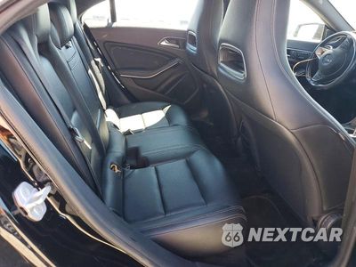 Zdjęcie 10 z 12 samochodu: 2016 MERCEDES-BENZ CLA 250 4MATIC VIN:WDDSJ4GB0GN339106 - miniatura