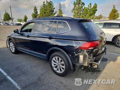 Drugie zdjęcie samochodu z przodu: 2018 VOLKSWAGEN TIGUAN SE VIN:3VV3B7AX5JM175839 - miniatura