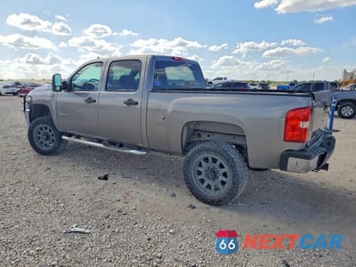 Drugie zdjęcie samochodu z przodu: 2013 CHEVROLET SILVERADO C2500 HEAVY DUTY VIN:1GC1CVCG6DF123063 - miniatura