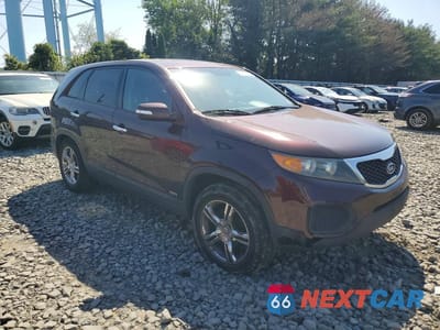 Czwarte zdjęcie samochodu z boku: 2012 KIA SORENTO LX VIN:5XYKTCA62CG295279 - miniatura