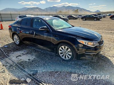 Czwarte zdjęcie samochodu z boku: 2016 KIA OPTIMA EX VIN:5XXGU4L3XGG057900 - miniatura