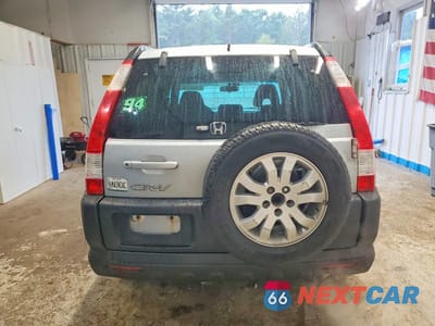Zdjęcie 6 z 13 samochodu: 2005 HONDA CR-V EX VIN:SHSRD78855U322813 - miniatura