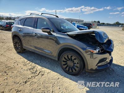 Czwarte zdjęcie samochodu z boku: 2017 MAZDA CX-5 GRAND TOURING VIN:JM3KFBDL6H0185407 - miniatura
