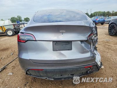 Zdjęcie 6 z 12 samochodu: 2025 TESLA MODEL Y VIN:7SAYGDEE6SF249288 - miniatura