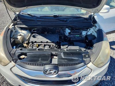 Zdjęcie 11 z 12 samochodu: 2013 HYUNDAI TUCSON LIMITED VIN:KM8JU3AC2DU693036 - miniatura