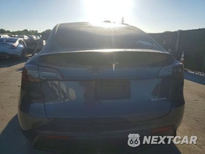 Zdjęcie 6 z 12 samochodu: 2023 TESLA MODEL Y VIN:7SAYGDEF4PF857195 - miniatura