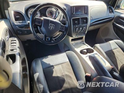 Zdjęcie 8 z 13 samochodu: 2019 DODGE GRAND CARAVAN SXT VIN:2C4RDGCG9KR761213 - miniatura
