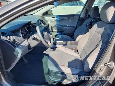 Zdjęcie 7 z 12 samochodu: 2011 HYUNDAI SONATA GLS VIN:5NPEB4AC0BH021548 - miniatura