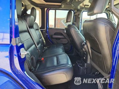 Zdjęcie 11 z 13 samochodu: 2019 JEEP WRANGLER UNLIMITED SAHARA VIN:1C4HJXEN3KW620239 - miniatura