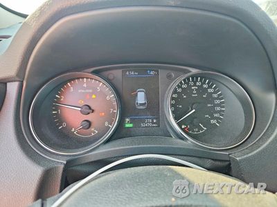 Zdjęcie 9 z 14 samochodu: 2018 NISSAN ROGUE S VIN:5N1AT2MV4JC721592 - miniatura