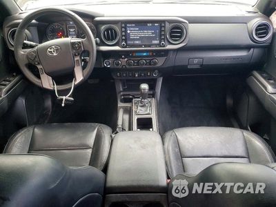 Zdjęcie 8 z 12 samochodu: 2023 TOYOTA TACOMA TRD SPORT VIN:3TMCZ5AN8PM650597 - miniatura