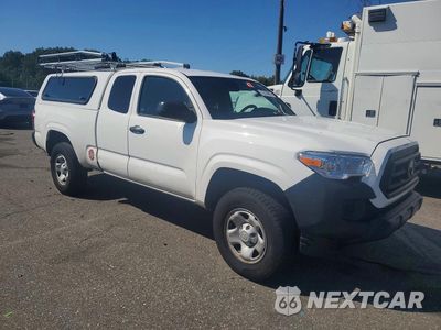 Czwarte zdjęcie samochodu z boku: 2023 TOYOTA TACOMA SR VIN:3TYRX5GN9PT070321 - miniatura