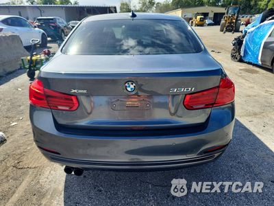Zdjęcie 6 z 12 samochodu: 2017 BMW 330 XI VIN:WBA8D9G3XHNU61424 - miniatura