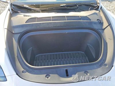 Zdjęcie 11 z 12 samochodu: 2023 TESLA MODEL Y VIN:7SAYGAEE7PF776214 - miniatura