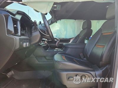 Zdjęcie 7 z 12 samochodu: 2024 GMC SIERRA K2500 AT4 VIN:1GT49PEY7RF253471 - miniatura