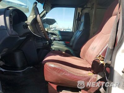 Zdjęcie 7 z 12 samochodu: 2001 CHEVROLET ASTRO VAN DELIVERY VAN VIN:1GCDM19W11B136341 - miniatura