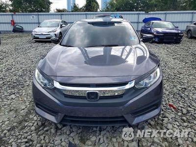 Piąte zdjęcie samochodu w środku: 2018 HONDA CIVIC LX VIN:2HGFC2F59JH505419 - miniatura