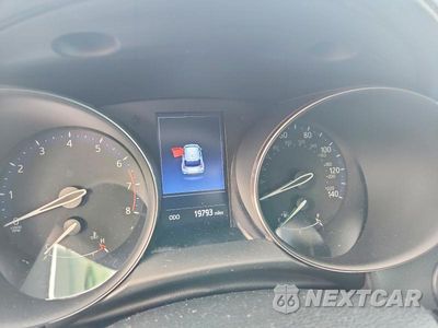 Zdjęcie 9 z 12 samochodu: 2019 TOYOTA C-HR XLE VIN:NMTKHMBX2KR079205 - miniatura