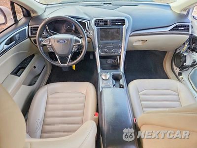 Zdjęcie 8 z 13 samochodu: 2019 FORD FUSION SEL VIN:3FA6P0MU9KR235461 - miniatura